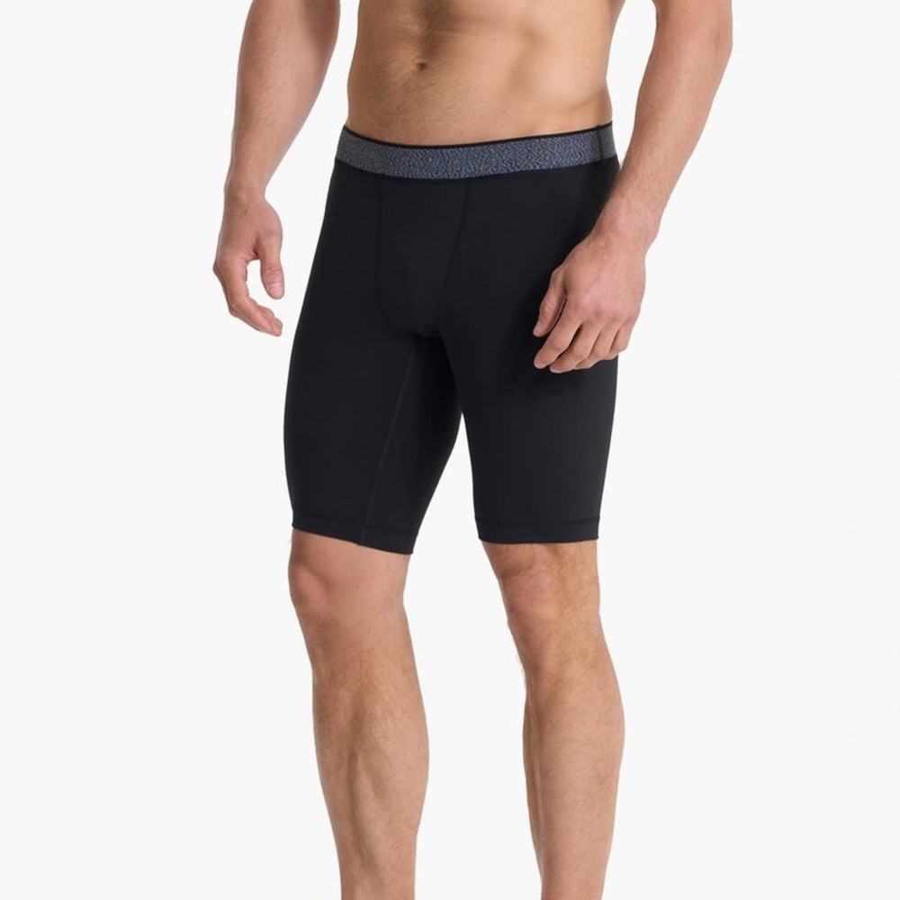 Vuori Limitless Compression Shorts